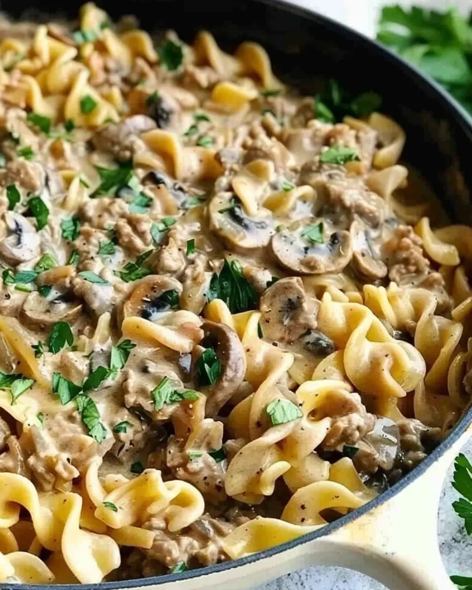 One Pot Ground Beef Stroganoff: Easy Comfort Food Delight